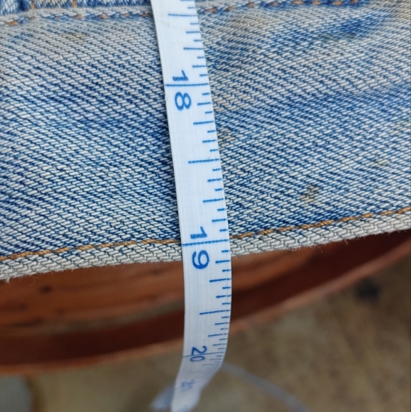 Sweet jean jacket with patch on back - Picture 14 of 14